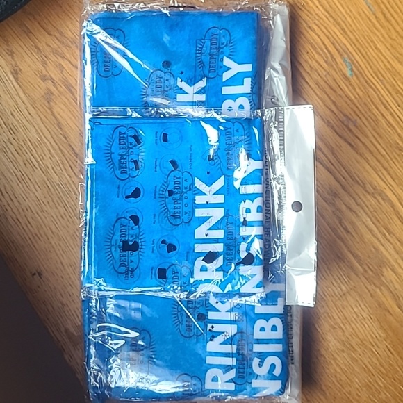 Bundle Deep Eddy Neck Scarf - Picture 1 of 5